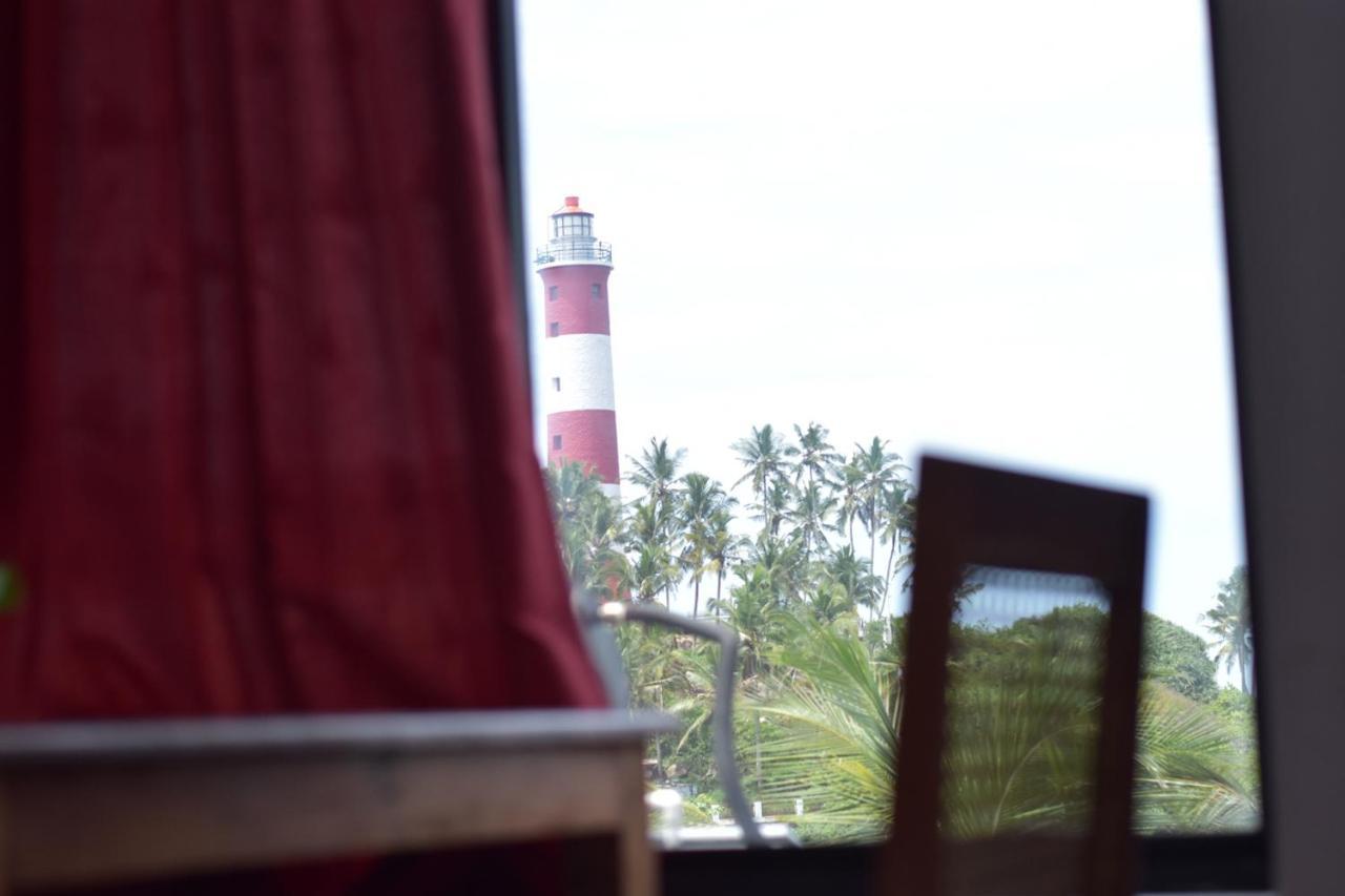Packbag Beach Hotel Kovalam Exteriör bild