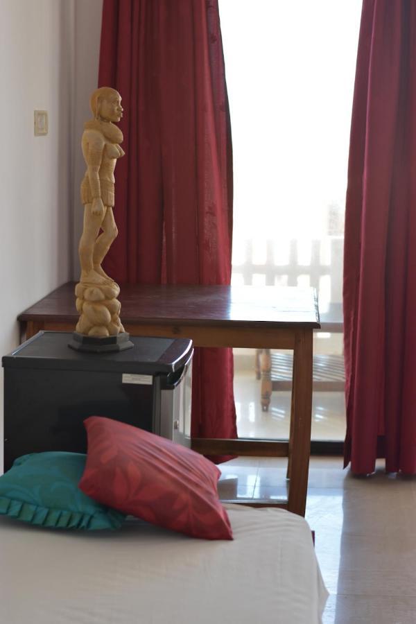 Packbag Beach Hotel Kovalam Exteriör bild
